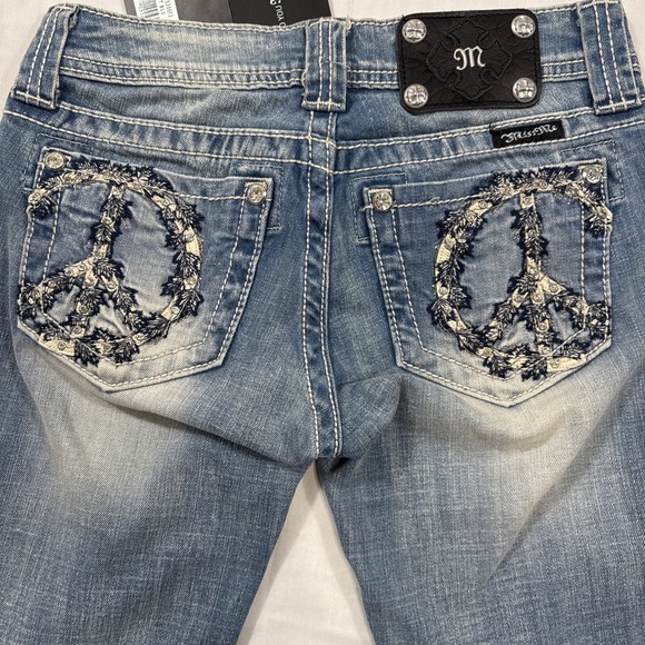 JEANS FLARE Miss Me WOMENS Size 25 Embellished PEACE SYMBOL RHINESTONES NWT - Picture 3 of 10